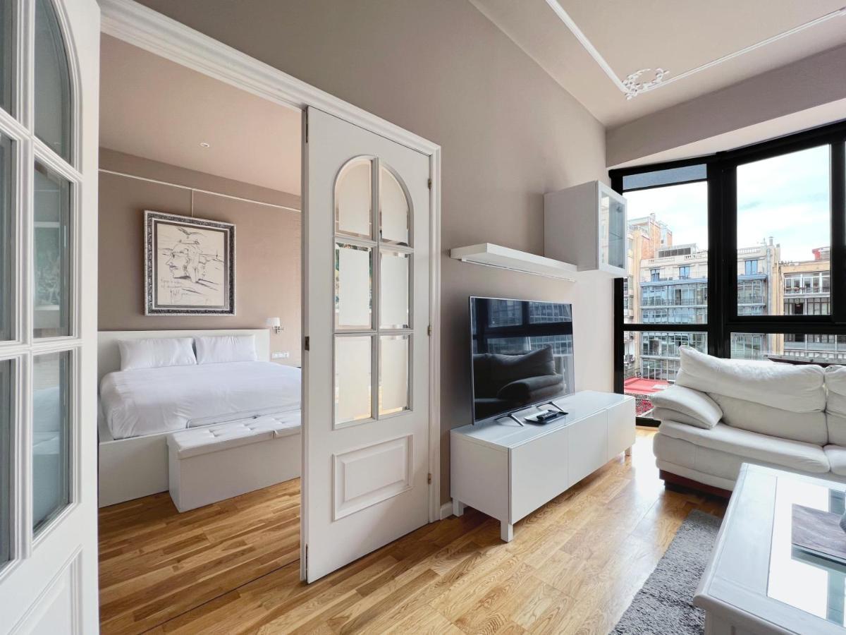 Stay U-Nique Apartments Urquinaona Barcelona Buitenkant foto